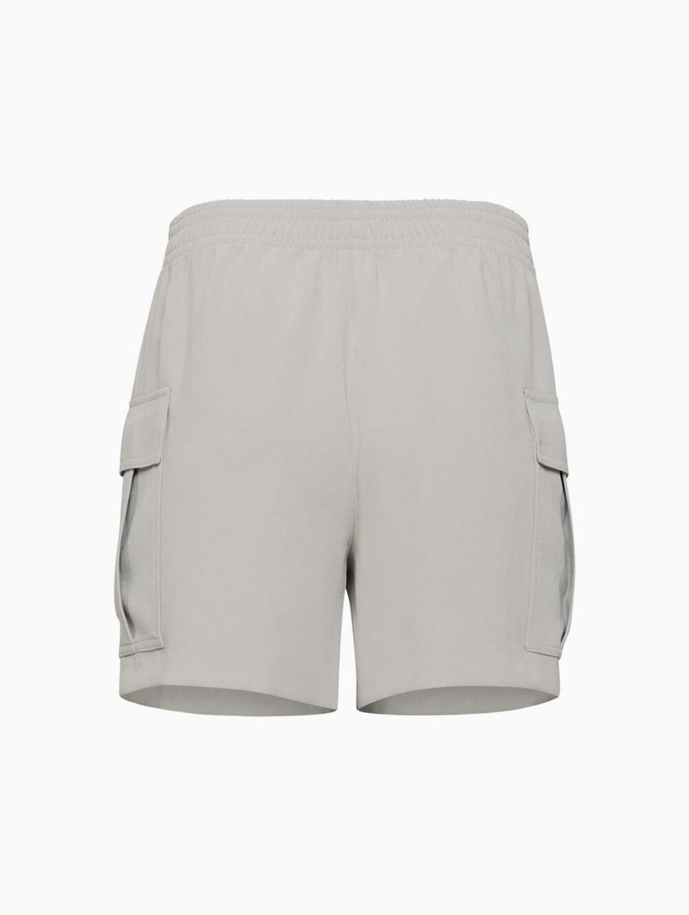 🩵Wilfred Highlight Cargo Pocket Shorts - Picture 2 of 5